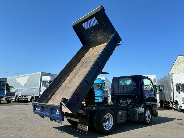 �������I�[�i�[!���p�[�g�^�C��4WD!�� ��4�i���o�[!���V���a�E�����_���v!��