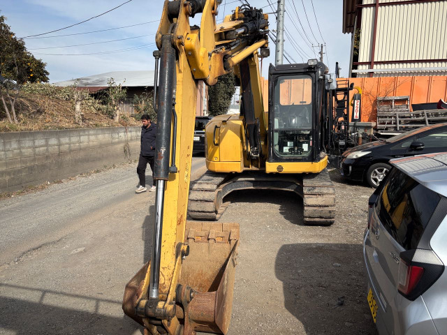 CAT油圧ショベル