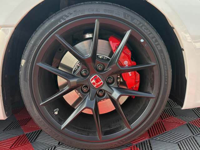 ���b�N�i�b�g�̓L�[�̓s���ɂ�菃���ɖ߂��܂��̂ł������������B