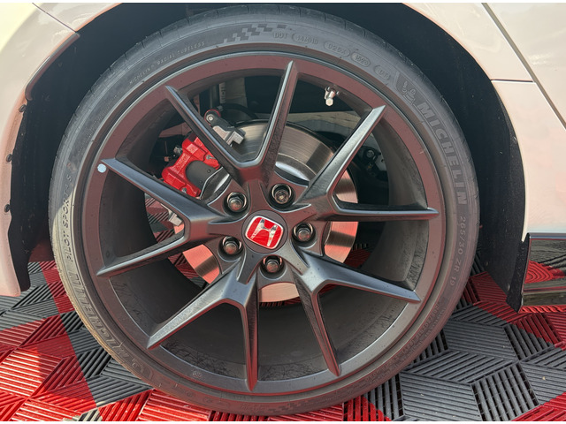 ���b�N�i�b�g�̓L�[�̓s���ɂ�菃���ɖ߂��܂��̂ł������������B