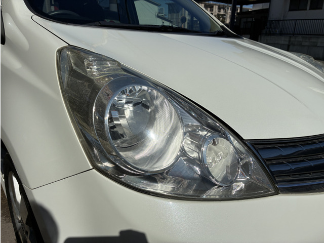 �w�b�h���C�g�͖����R�[�e�B���O�ς݂Ȃ̂łƂĂ��N���A�ł��B