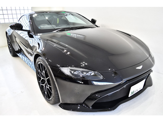 ヴァンテージAMR ヒーロー エディション