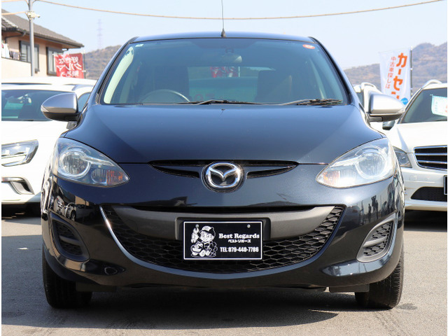 デミオ1.3 13 スカイアクティブ シューティングスター マゼンタ