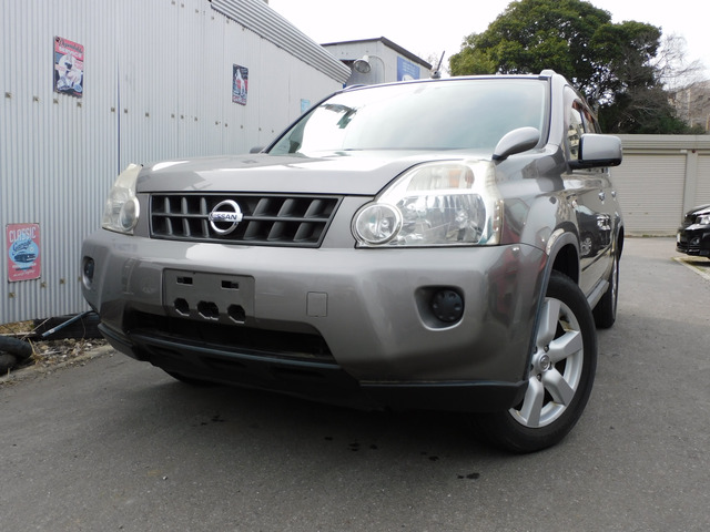 エクストレイル2.0 20St 4WD