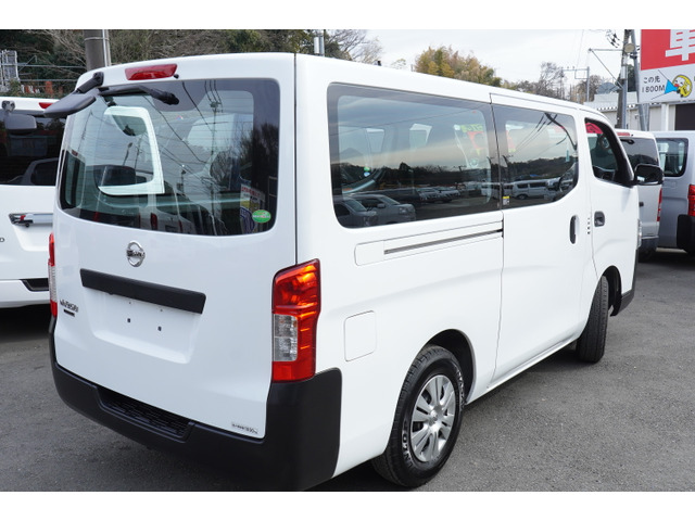 NV350キャラバン2.5 DX ロング ディーゼル 4WD