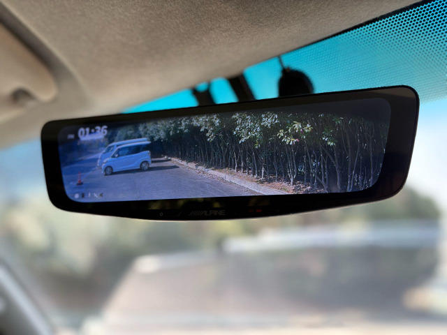 �f�W�^���C���i�[�~���[