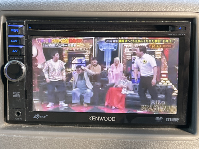 ��SD�i�r�n�f�WTV��AUX�O�����͒[�q���t���Ă���̂ł��낢��ȋ@��Ɛڑ��ł����y�Đ����\�ł��􂨌���������!!���₢���킹��TEL06-6430-1230 E-mail cars_genesis2007@