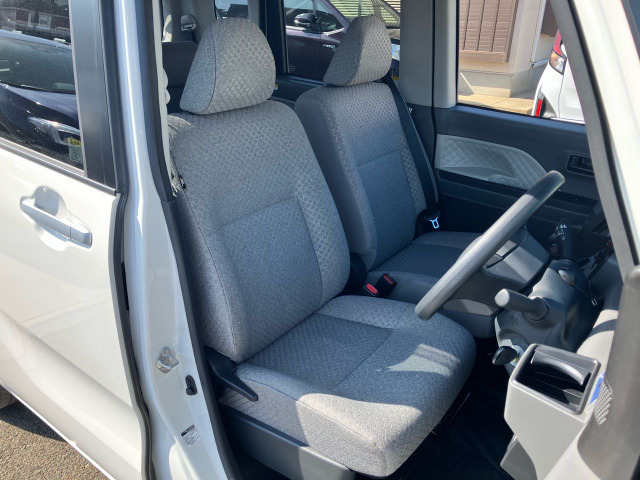 �^�]�ȃV�[�g���͎g�p�������Ȃ��A�ǍD�ȏ�ԂƂȂ��Ă��܂��B���J�Ɏg���Ă������Ƃ��悭�킩��܂��ˁB