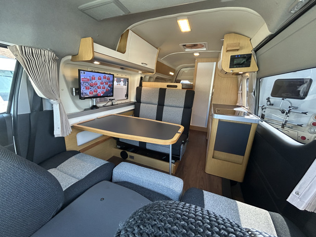 �g�C�t�@�N�g���[�̃o���R���͍ו��̑���A�f�M�A���Z�[���o�����[�ǂ������Ă��g�b�v�O���X�ł�!