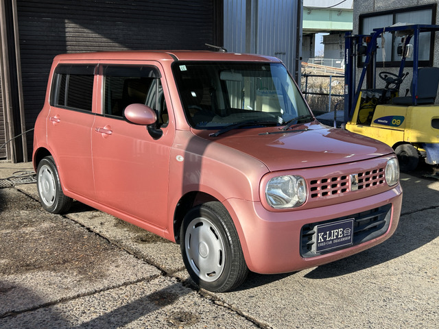 �y�x�����z���i�X�z���Ԃ������������܂��āA���ɗL�������܂��B�݌Ɏԗ��ɂȂ�܂��̂ŁA���񂲓s���̋X�������ɁA���ɗ��ĉ������B���X�\��������ƁA���ē����X���[�Y�ł��B