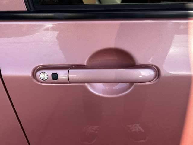 �y�x�����z���i�X�z���Ԃ������������܂��āA���ɗL�������܂��B�݌Ɏԗ��ɂȂ�܂��̂ŁA���񂲓s���̋X�������ɁA���ɗ��ĉ������B���X�\��������ƁA���ē����X���[�Y�ł��B