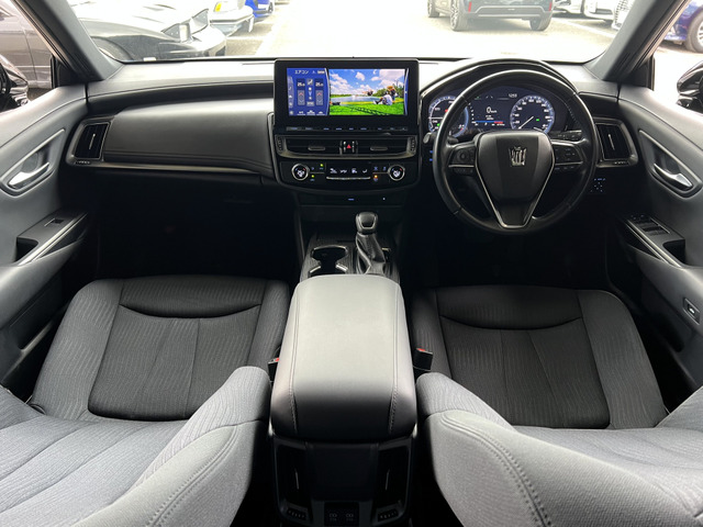 クラウンハイブリッド