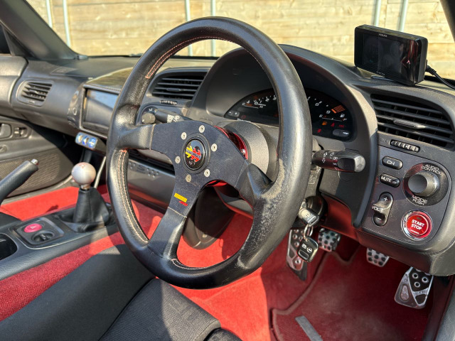 MOMO�X�e�A�����O �E�����{�X �v�b�V���X�^�[�g