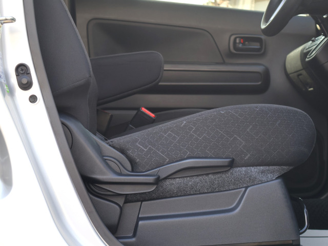 ��3�N�ۏ�&24����365���Ή����[�h�T�[�r�X�����t�с� �S���̒�g�F�؍H��ŕۏ؏C���Ή���C���񐔁E���s�����Ƃ��ɏ������!�����̂��q�l�̃J�[���C�t�����S�̃A�t�^�[�T�[�r�X�ŋ��͂ɃT�|�[�g�v���܂�!