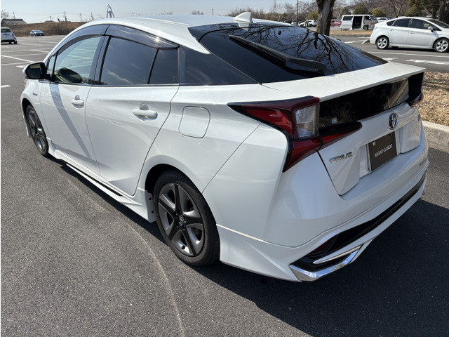 プリウス1.8 S ツーリングセレクション