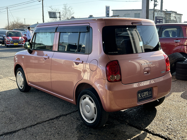 �y�x�����z���i�X�z���Ԃ������������܂��āA���ɗL�������܂��B�݌Ɏԗ��ɂȂ�܂��̂ŁA���񂲓s���̋X�������ɁA���ɗ��ĉ������B���X�\��������ƁA���ē����X���[�Y�ł��B