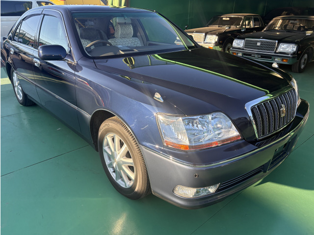 クラウンマジェスタ