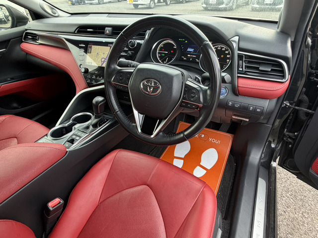 カムリ2.5 WS ブラック エディション