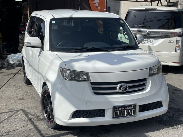 �K���X�R�[�e�B���O���{�H�\�ł��B��p��20.000�~���珳���Ă���܂��B���Ԏ�ɂ�艿�i���ς��ꍇ���������܂��B���̑��I�v�V��������葵���Ă���܂��̂ŁA���k�S���ɂ��\���t�����������B