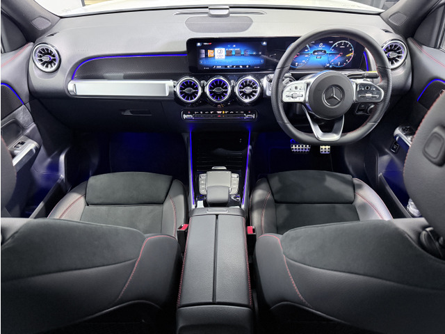 �A���r�G���g���C�g��V�[�g�@�\�ȂǁA�㎿�ŉ��K�ȑ����������Ă��܂��B