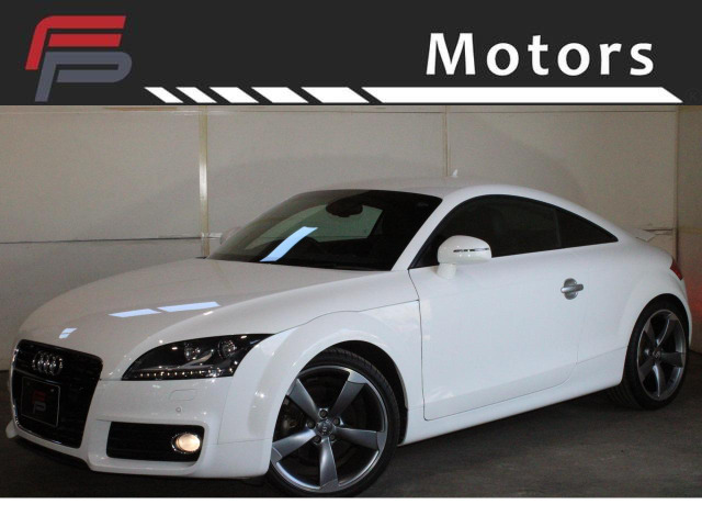 TTクーペ2.0 TFSI クワトロ 4WD