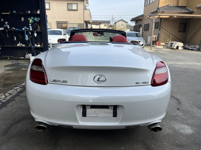 ���̈��́u�����ւ̂��J���v�ɂ��I�΂����ʂ�LEXUS�B �C�ɂȂ������́A�����߂ɂ����k���������B�����̂��q�l�����S���Ă����X���������܂��B