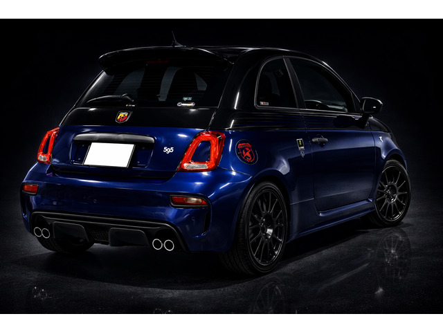 アバルト595モンスターエナジー ヤマハ