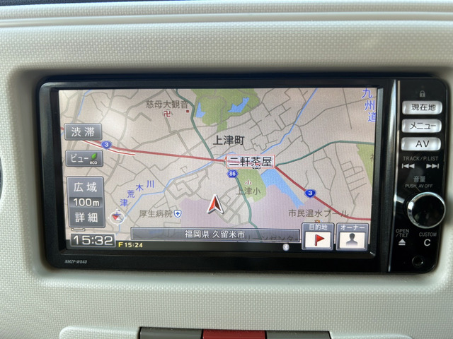 �t���Z�OTV�A�i�r�ACD/DVD�ABluetooth�I�[�f�B�I�ȂǑ��@�\�ȃf�b�L�t����