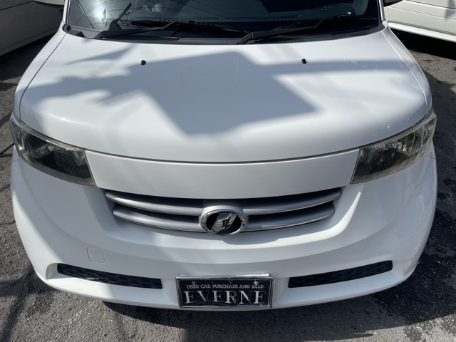 �K���X�R�[�e�B���O���{�H�\�ł��B��p��20.000�~���珳���Ă���܂��B���Ԏ�ɂ�艿�i���ς��ꍇ���������܂��B���̑��I�v�V��������葵���Ă���܂��̂ŁA���k�S���ɂ��\���t�����������B