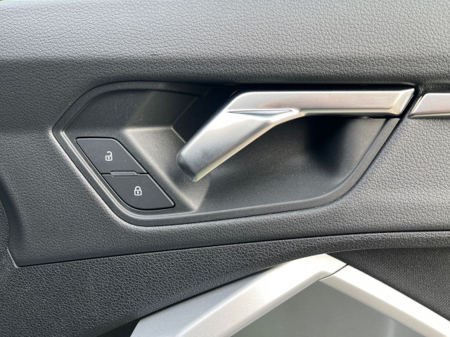 �y�l�CSUV���z���������܂��Đ��ɗL��������܂�!!���񂲗��X���Ē����A���ۂɂ����ɂȂ��Ē�����΂Ǝv���܂��B���q�l����̂��A�����X�^�b�t�ꓯ�A�S��肨�҂����Ă���܂���