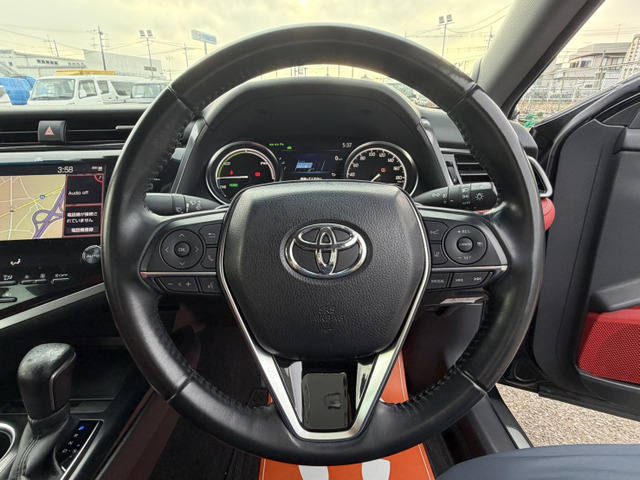 カムリ2.5 WS ブラック エディション