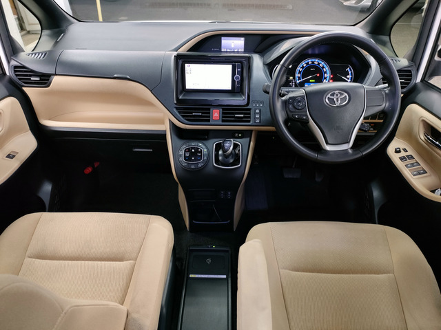 �y2�N�ۏ؁z2�N�ۏ؂��W������!���[�h�T�[�r�X�t�т��Ă���܂��B���S�̃J�[���C�t�͓��Ђł��������߂�������!(�A���Ԃ�i���ԂȂǈꕔ�ΏۊO�̎Ԏ���������܂��B�ڂ����̓X�^�b�t�܂ŁB)