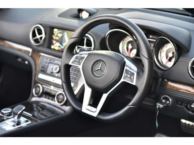 �y���i���Ԃ̂ݍ݌Ɂz���Ђł́A��ɐ��K�f�B�[���[����̃����I�[�i�[�ԁA���ЊǗ����[�U�[����ԁE����ԁA���Ћߗׂ̂��q�l����̒��ڔ���ԁA���ɂđ����]��4.5�_�ȏ�̍��i���ԗ���̔������Ē����Ă���܂��B