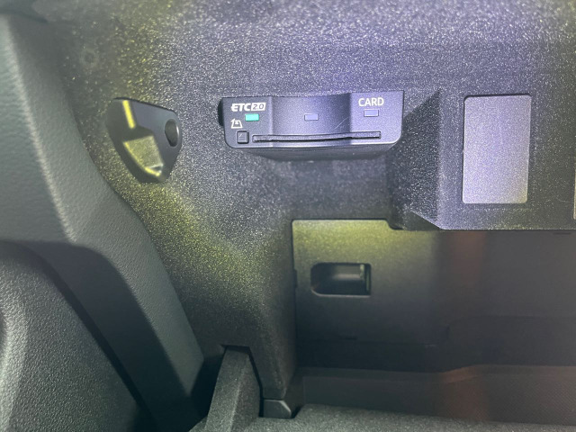 �yETC�z���ł͕K���i��ETC���t���Ă���܂��B�������H�ł̏o������X���[�Y�B�a�؊ɘa�ɂ��Ȃ�G�R�ɂ��q����܂��B