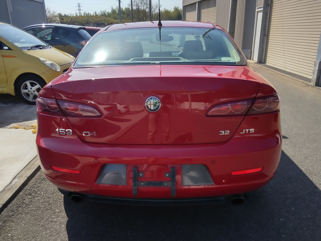 アルファ1593.2 JTS Q4 Qトロニック ディスティンクティブ 4WD