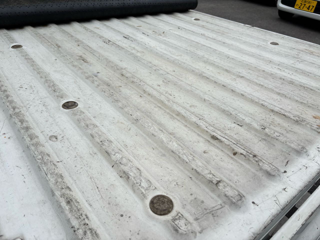 �Ō�܂œ��X�̎ԗ������������������肪�Ƃ��������܂�!�F�l�̋C�ɓ���1������񋟂����Ă��������A���i�����t���������ł���΂Ǝv���Ă���܂�!�����X�̍ۂ͂��C�y�ɂ��A����������(*'&omega;'*)