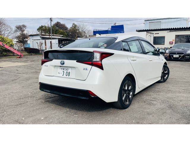 プリウス1.8 A ツーリングセレクション