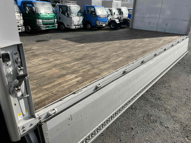 �E�C���O����K�^���Ȃ��X���[�Y�ȉ��ł���