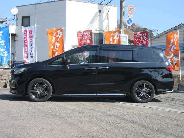 ���Ᏸ�v���b�g�t�H�[���̗p�ŁA�~�j�o���ł��Z�_���̂悤�Ȉ��萫�̂��鑖�肪�y���߂܂�!