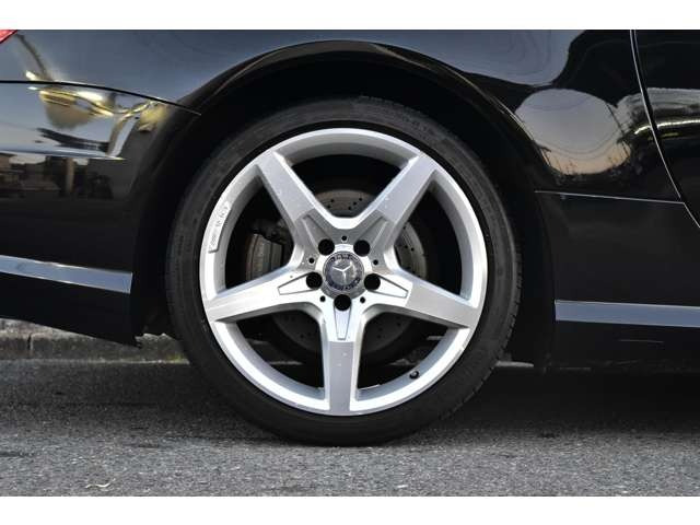 �y���Օi�����܂ށz�S�Ԃ�ΏۂɕK�v�ɉ����āA���Օi�����ꎮ�𑍊z�\�����i�Ɋ܂�ł���܂��B(�o�b�e���[�A�G���W���I�C���A�t�B���^�[�ށA���C�p�[�S���A�G�A�R���t�B���^�[�A�h���C�u�x���g�A�u���[�L�p�b�g)