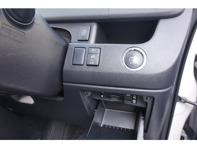 ノア2.0 Si ウェルキャブ スロープタイプI 車いす2脚仕様