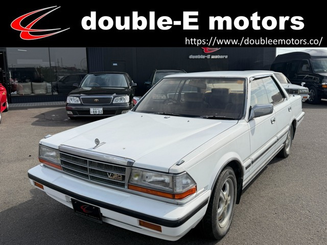 グロリアセダン