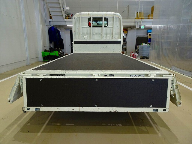 �ב����:311&times;161&times;38 �O���J ���E���邪��Q�[�g