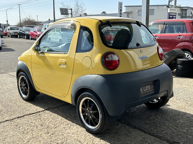 �y�x�����z���i�X�z���Ԃ������������܂��āA���ɗL�������܂��B�݌Ɏԗ��ɂȂ�܂��̂ŁA���񂲓s���̋X�������ɁA���ɗ��ĉ������B���X�\��������ƁA���ē����X���[�Y�ł��B