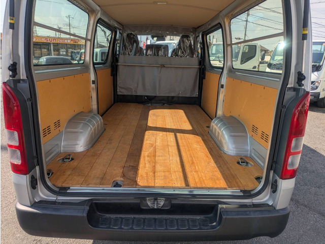 ハイエースバン2.0 DX ロング