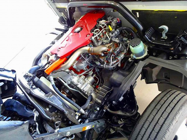 �G���W�����[��