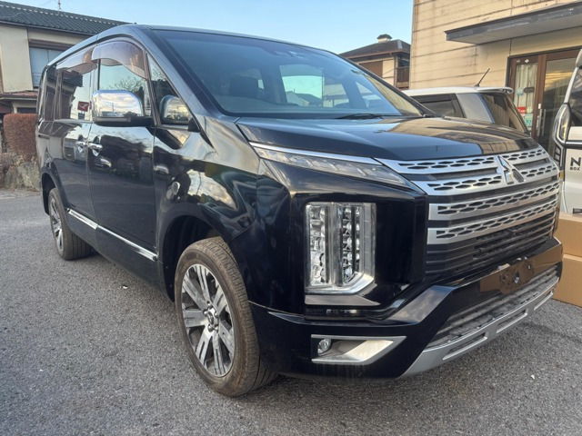 デリカD：5（三菱）2.2 P 4WD 中古車画像