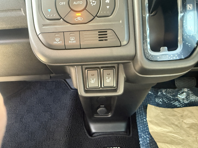 �O�ȃV�[�g�q�[�^�[�t��