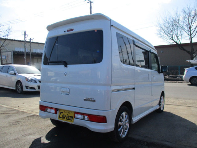 ���[�����S�̑��z�\���̂��Ԃł���