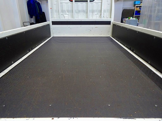 �ב����:311&times;161&times;38 �O���J ���E���邪��Q�[�g